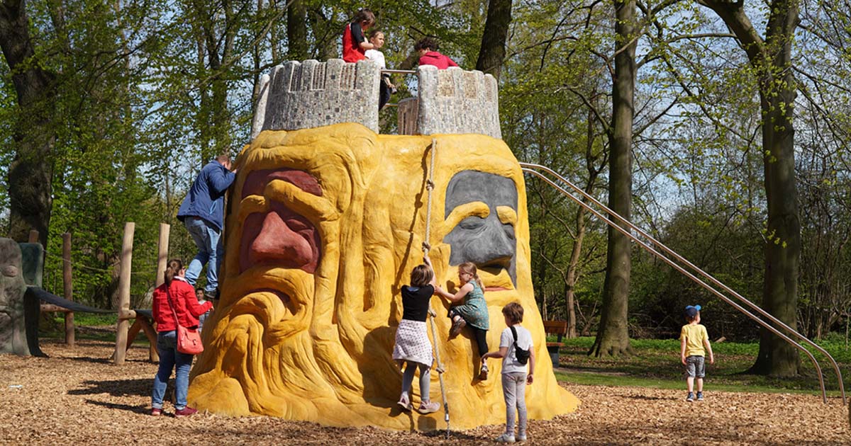 Rethra Ein Besonderer Spielplatz Fur Mehrere Generationen