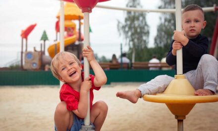 SPIELPLATZBESUCH: TIPPS FÜR EINEN ENTSPANNTEN AUSFLUG